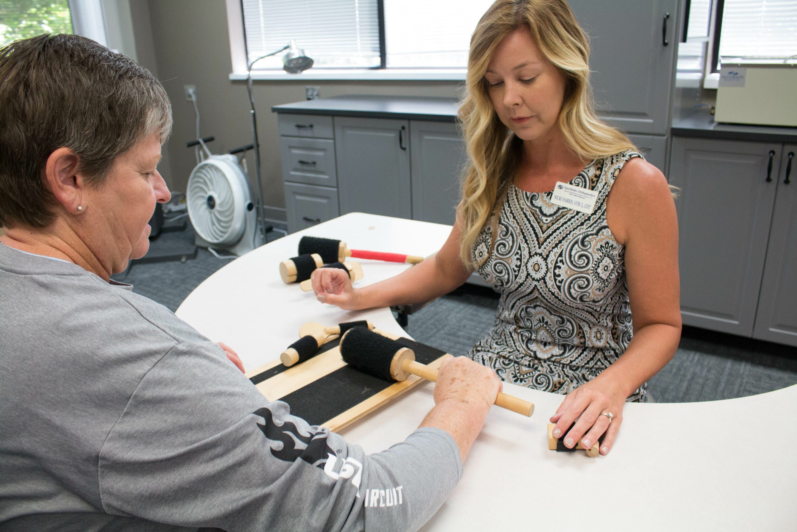 Occupational hand therapy techniques for arthritis on hand and wrist